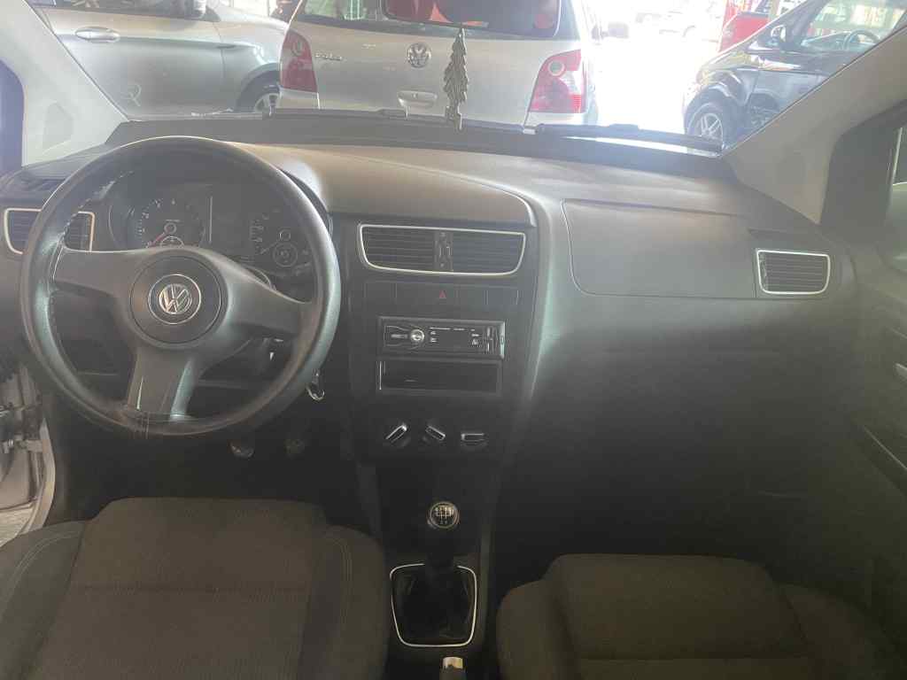 FOX 1.0 COMPLETO - Auto Rodar Veículos