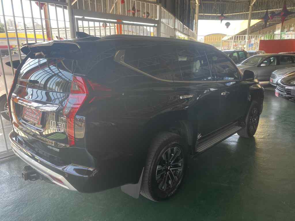 PAJERO SPORT - Auto Rodar Veículos